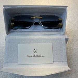 Vintage Wood Legend France Design 24k Gold Accents Box Cert of Authenticity NEW